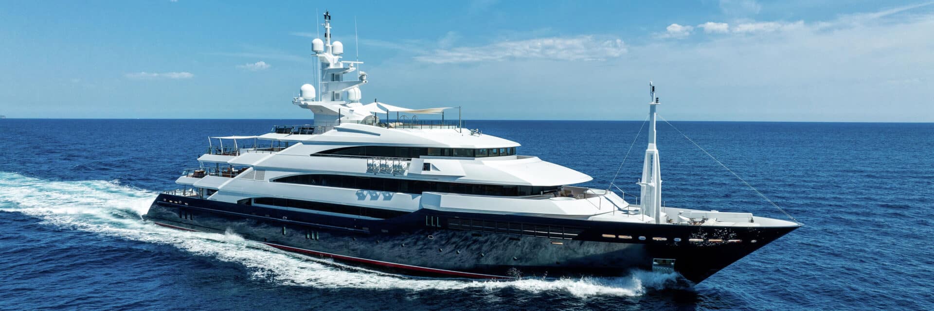 Sales of 60m+ yachts soar as new yachts join our fleet