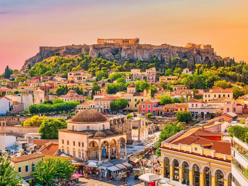 Panoramic view of Athens and the Parthenon, ideal for beginning a luxury Greek island hopping yacht holiday experience.