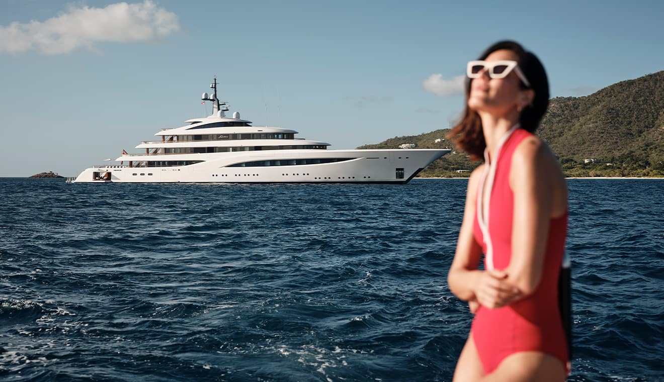 Feadship Sophia for charter