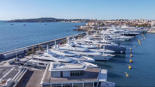 Buy a berth in the Côte d’Azur’s most sought-after port