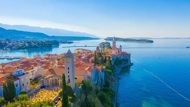 Experience the best of the Dalmatian Coast with a 10-day luxury yacht charter