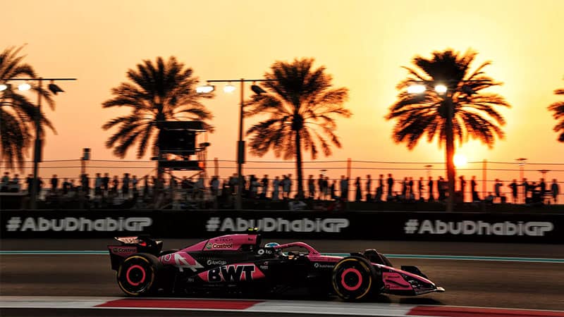 Formula 1 Abu Dhabi yacht charter – Front row thrills with trackside mooring at the Abu Dhabi Grand Prix 2025