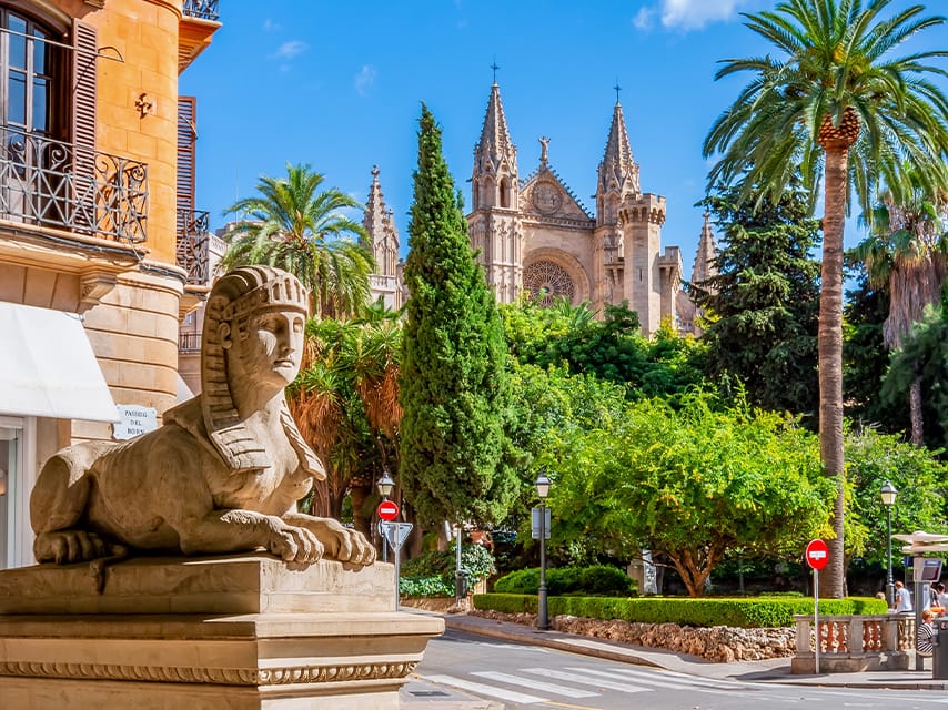 Discover designer boutiques along Passeig de Born, excellent shopping on your luxury yacht charter, Palma de Mallorca.