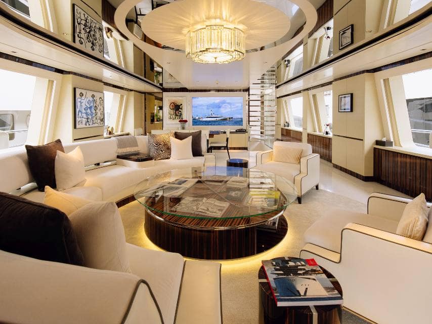 EXCELLENCE V interior