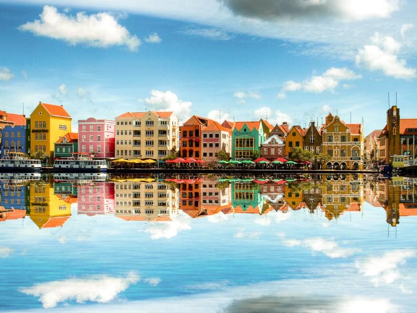 colourful town curacao