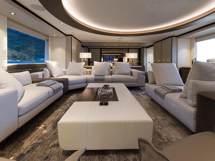 LAURENTIA interior