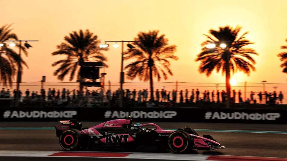 Formula 1 Abu Dhabi yacht charter – Front row thrills with trackside mooring at the Abu Dhabi Grand Prix 2025