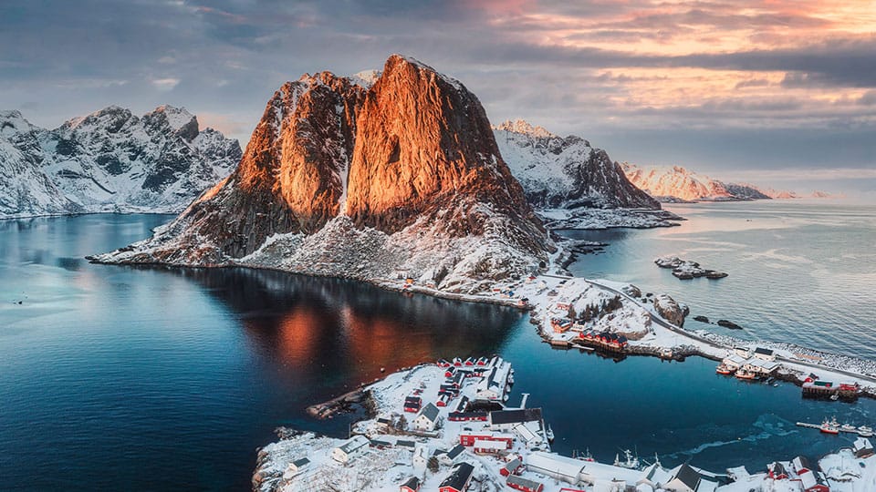 Norway yacht charter: Your winter holiday, reimagined