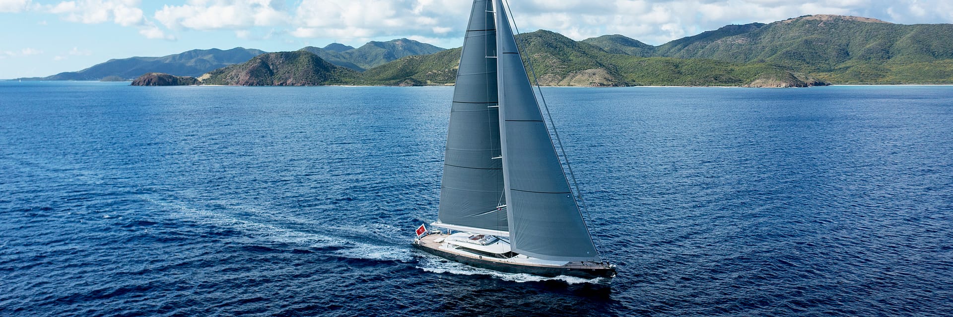 Red-dragon-sailing-yacht-cruising