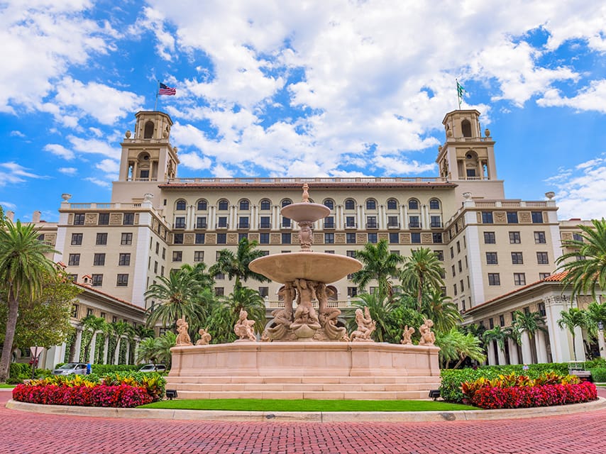 Boutique mall in palm beach